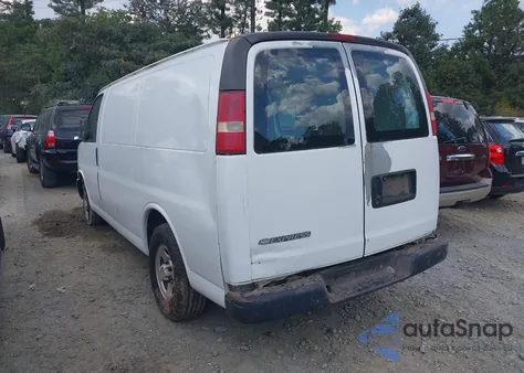 2003 Chevrolet Express из США, поврежденный, VIN 1GCFG15T131161454